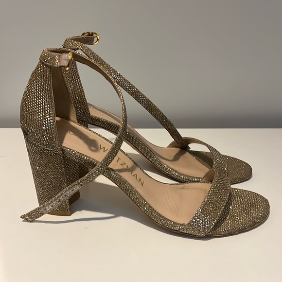 Stuart WeitzmanNearlynude Block-Heel Glitter Sandals - Picture 1 of 4